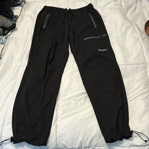 BALEAF jogger sweatpants with zipper pockets, size M